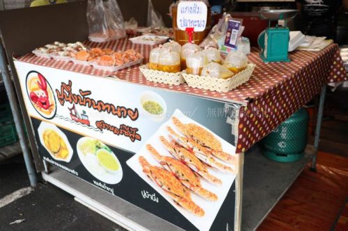 タイ　バンコク旅行　サマゴーン市場　食べ物