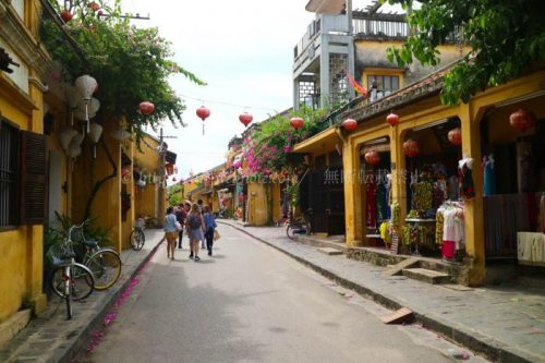 ベトナム　ホイアン　町並み　風景　散歩　夫婦旅行