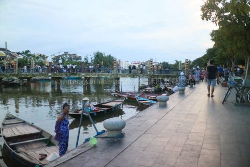 ベトナム　ホイアン　町並み　風景　散歩　夫婦旅行