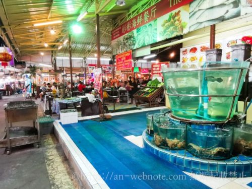 チェンマイ旅行　タイ旅行　夫婦旅行　海外旅行　観光地　観光スポット　東南アジア　ナイトマーケット　屋台