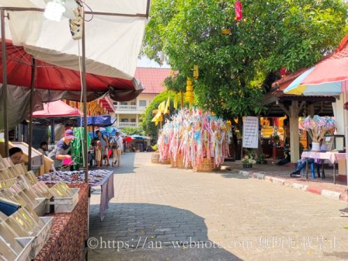 タイ　チェンマイ旅行　海外旅行　ニマンヘミン　雑貨店　散歩　風景　街並み