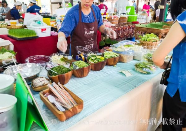 タイ　チェンマイ旅行　観光　JJマーケット　JJ Market Chiang Mai　Jing Jai Market　ジンジャイマーケット　土日　週末　オーガニックマルシェ　朝市　市場　ハンドメイド