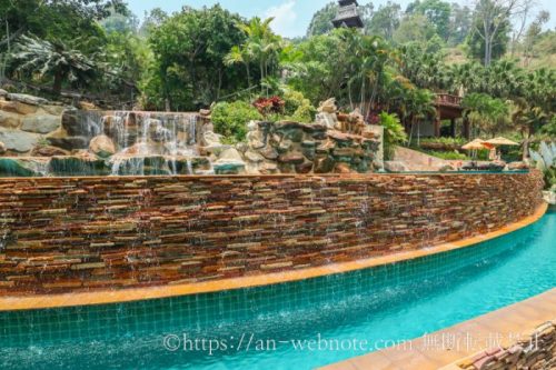 チェンマイ旅行　おすすめ　宿泊ホテル　Panviman Chiang Mai Spa Resort　パンヴィマンチェンマイスパリゾート　メーリム　モンチェム　プール